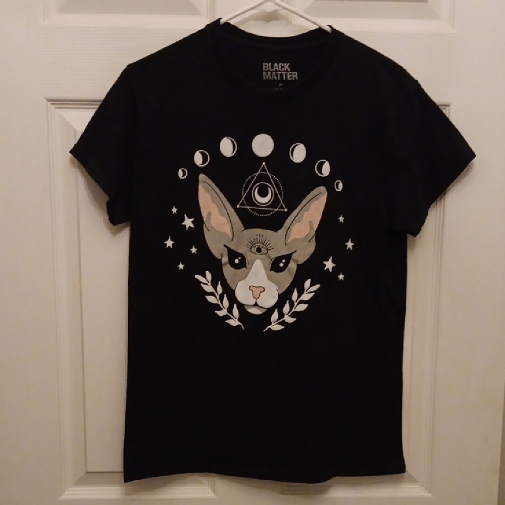 Black Matter Black T-Shirt with Mystical Cat Design